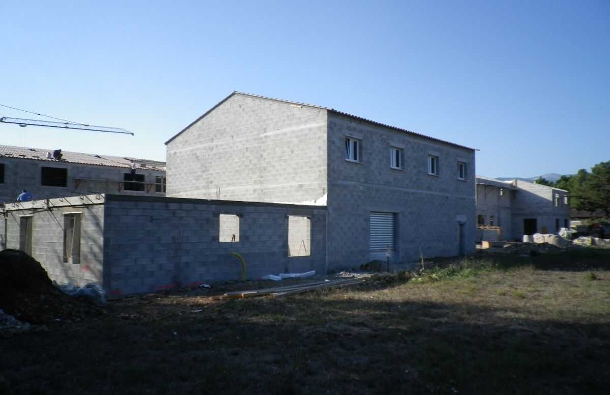 E.B@T CONSTRUCTION VILLA NICE Construction Entrepot 7