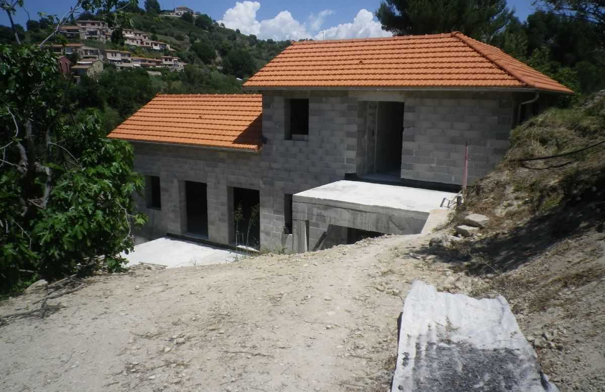 E.B@T CONSTRUCTION VILLA NICE Construction Sur Ancienne Villa 9